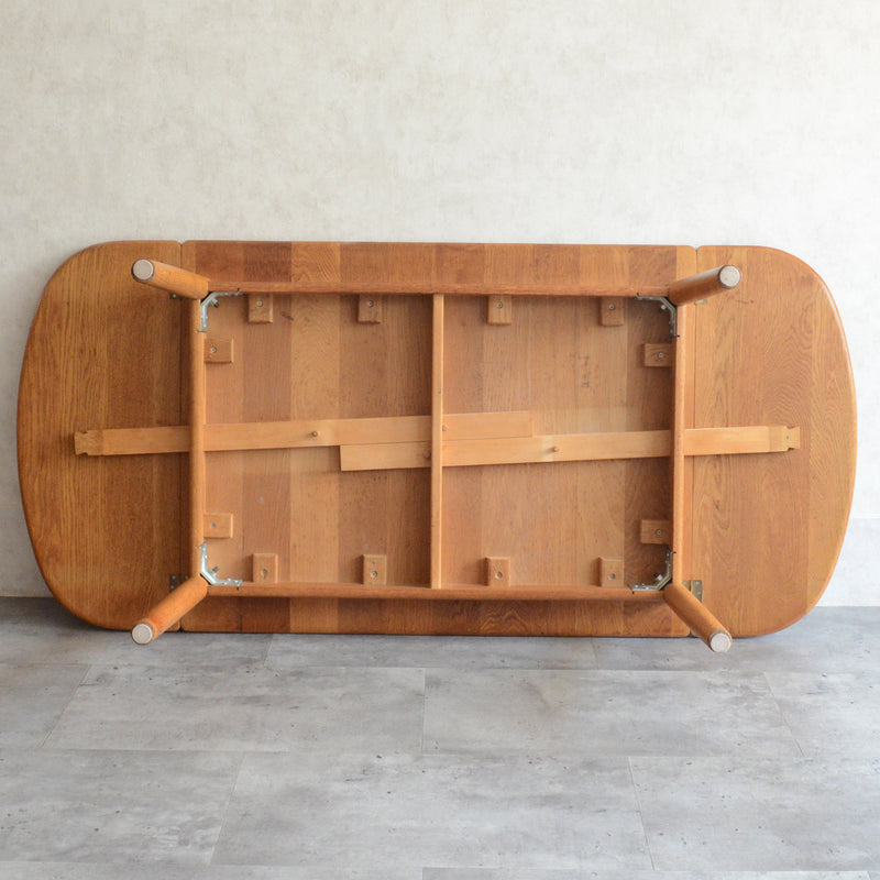 Hans J. Wegner GE82/85 拡張式オークローテーブル8-49