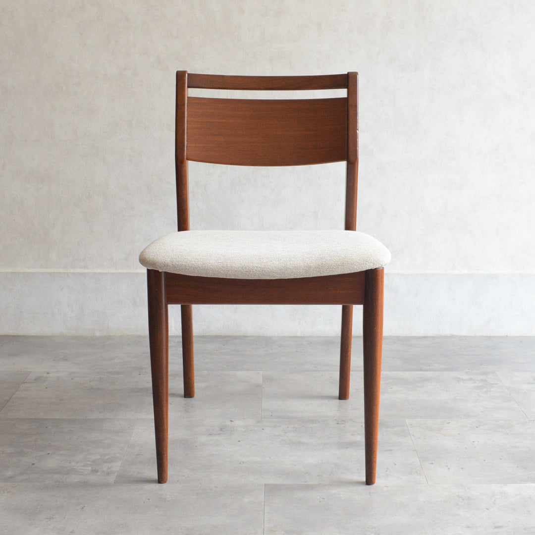 ヴィンテージ ダイニングチェア (アイボリー)07