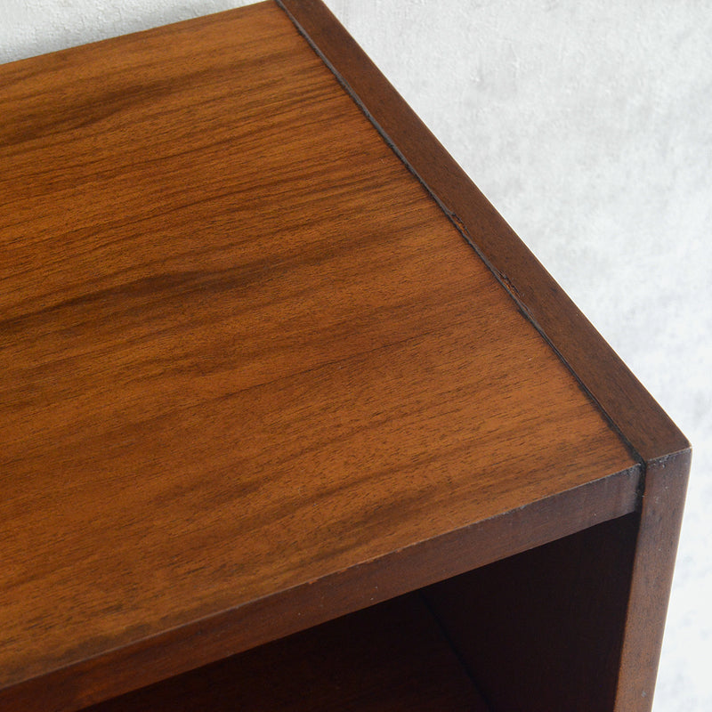 Beautility (ビューティリティ)ガラスキャビネット71