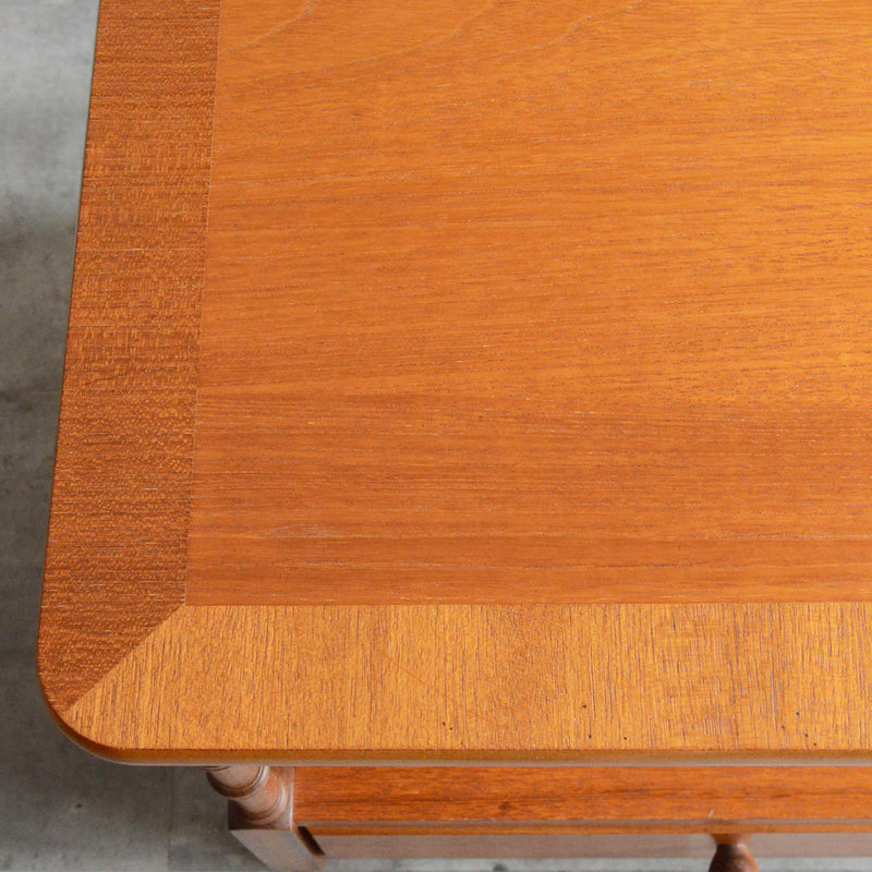 Parker Knoll (Nathan) サイドテーブル37(抽斗付)