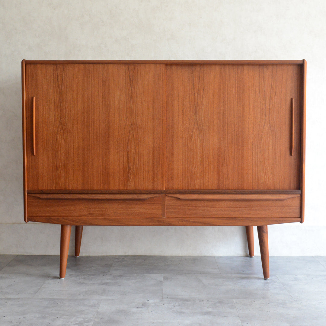 デンマークヴィンテージ チークサイドボード D-10