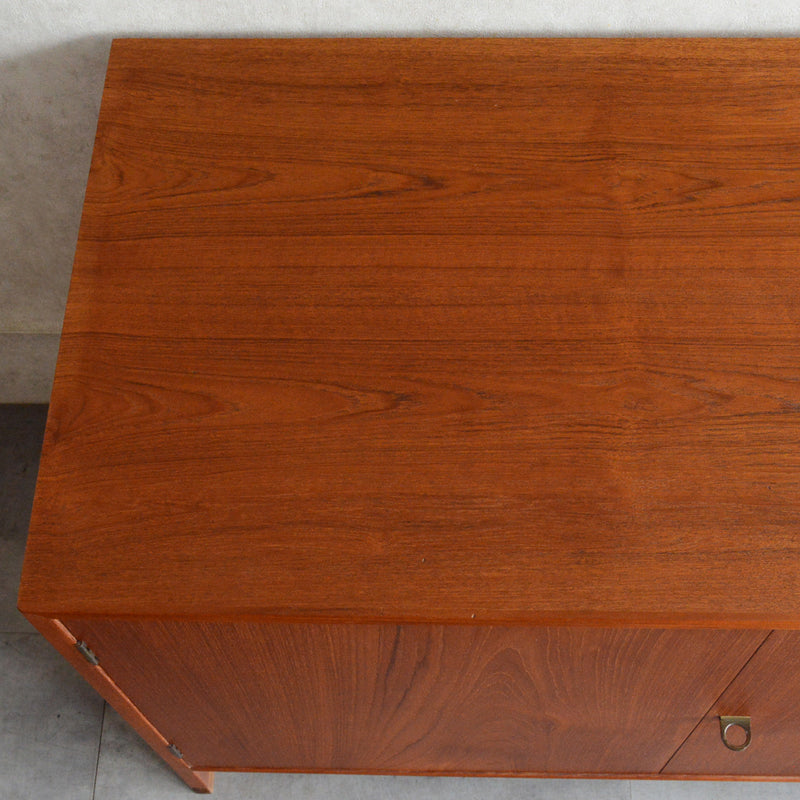 Hans J. Wegner RY15キャビネット 5-143