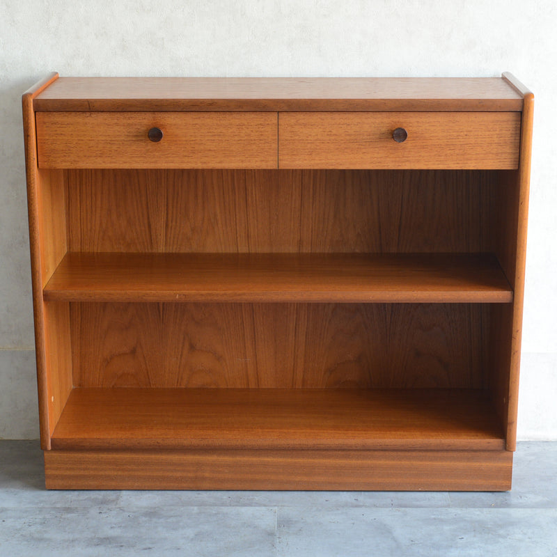 Nathan ネイサン (Parker Knoll)キャビネット 30