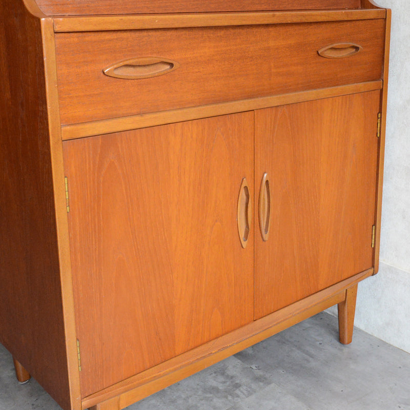 Jentique  ジェンティーク　ビューロー　17(鍵付）