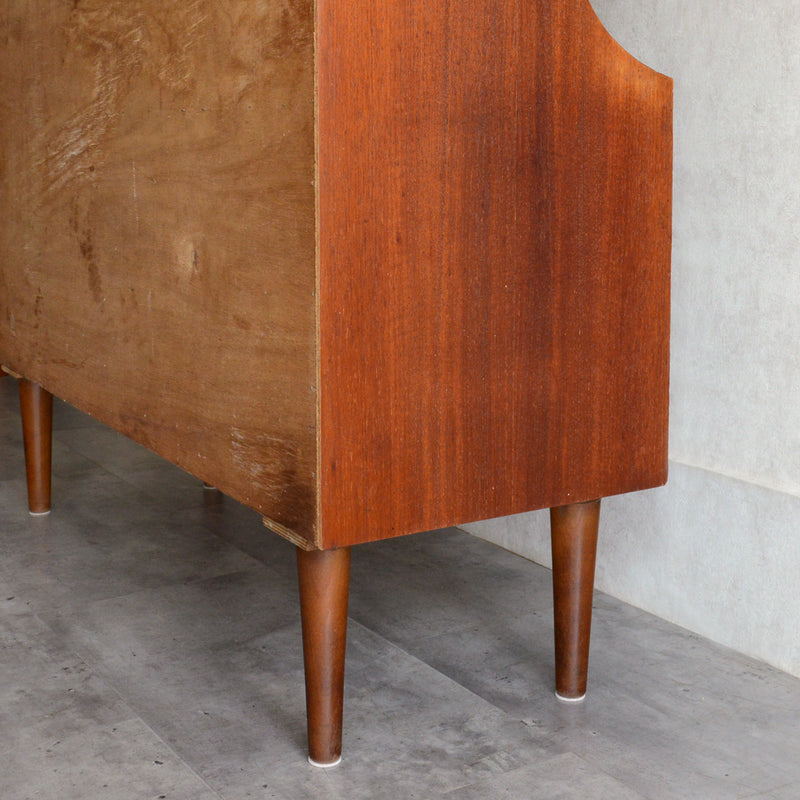 ミッドセンチュリー ヴィンテージ ハイサイドボード/カップボード 09（天板剥離再塗装済）