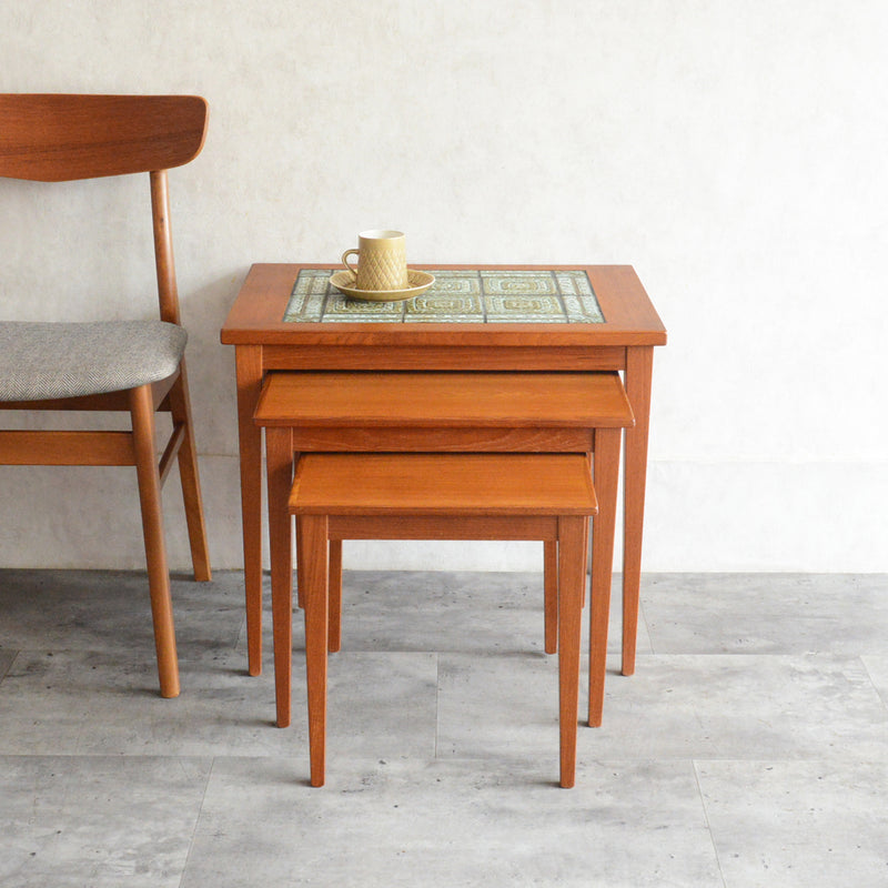 デンマーク タイルトップ ネストテーブル 8-53