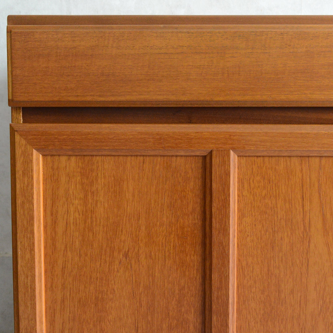 A.H.McIntosh マッキントッシュ キャビネット/28(天板剝離再塗装済)