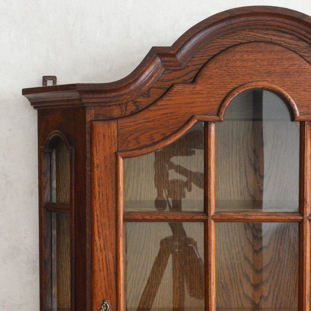 オランダヴィンテージ ウォールガラスキャビネット２(鍵付き）