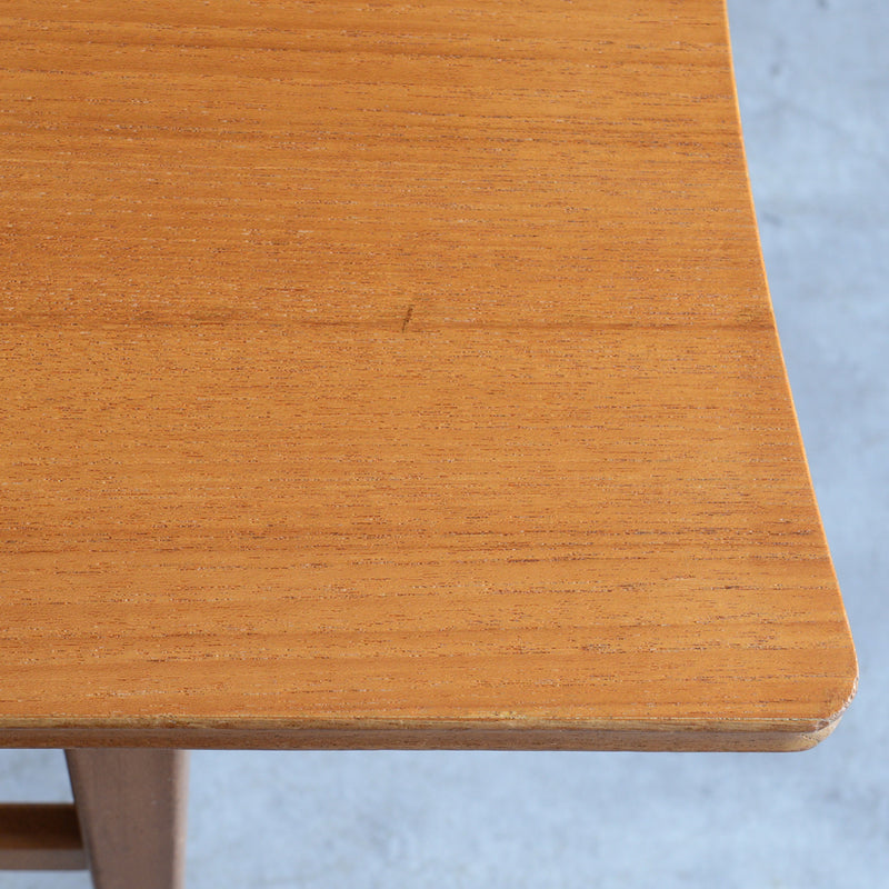 Richard Hornby ローテーブル32(天板剥離再塗装済）