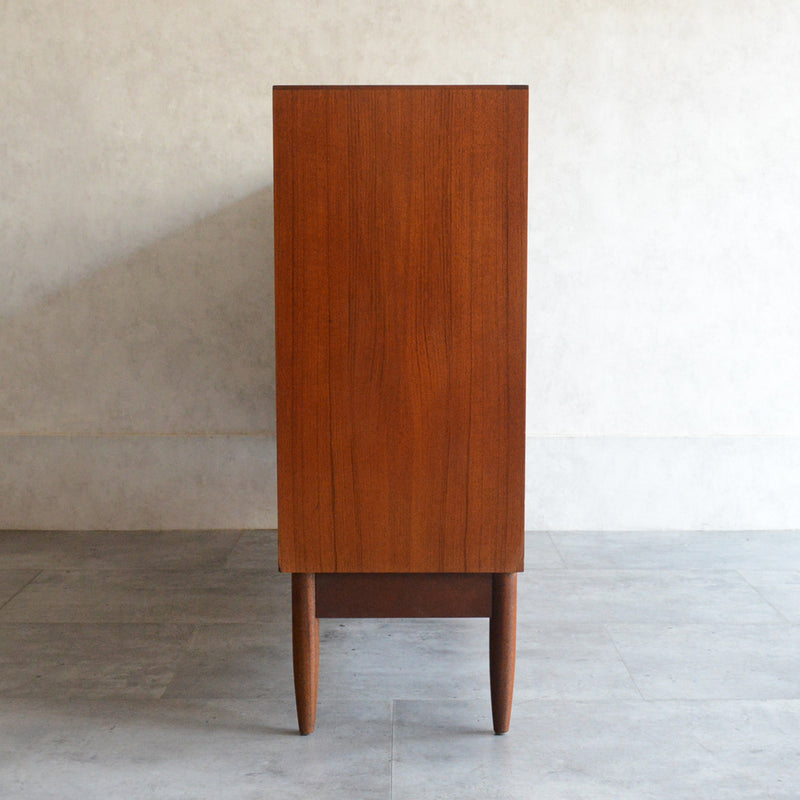 Greaves&Thomas ヴィンテージ ガラスキャビネット 61