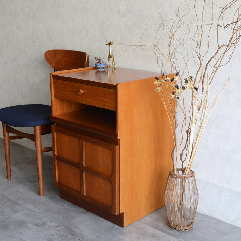 Nathan ネイサン 抽斗付 コンパクトキャビネット/レコードキャビネット95 (天板隔離再塗装済）