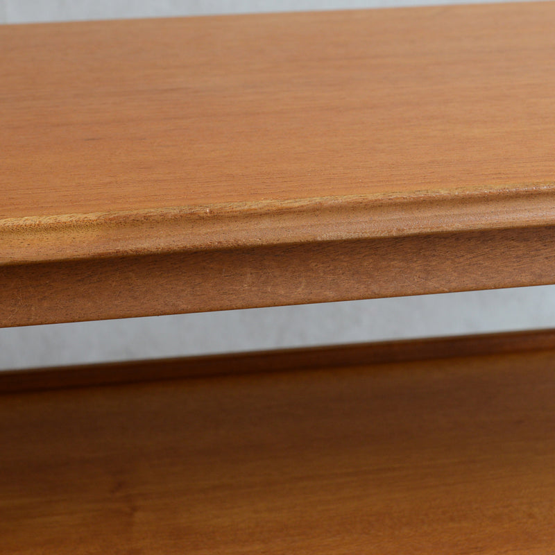 Richard Hornby ローテーブル32(天板剥離再塗装済）