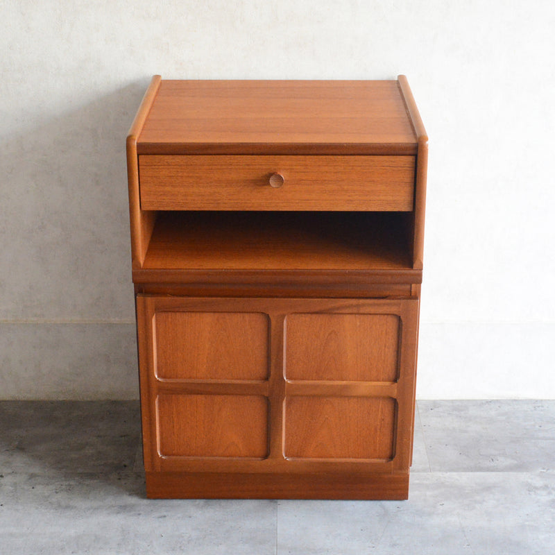 Nathan ネイサン 抽斗付 コンパクトキャビネット/レコードキャビネット95 (天板隔離再塗装済）