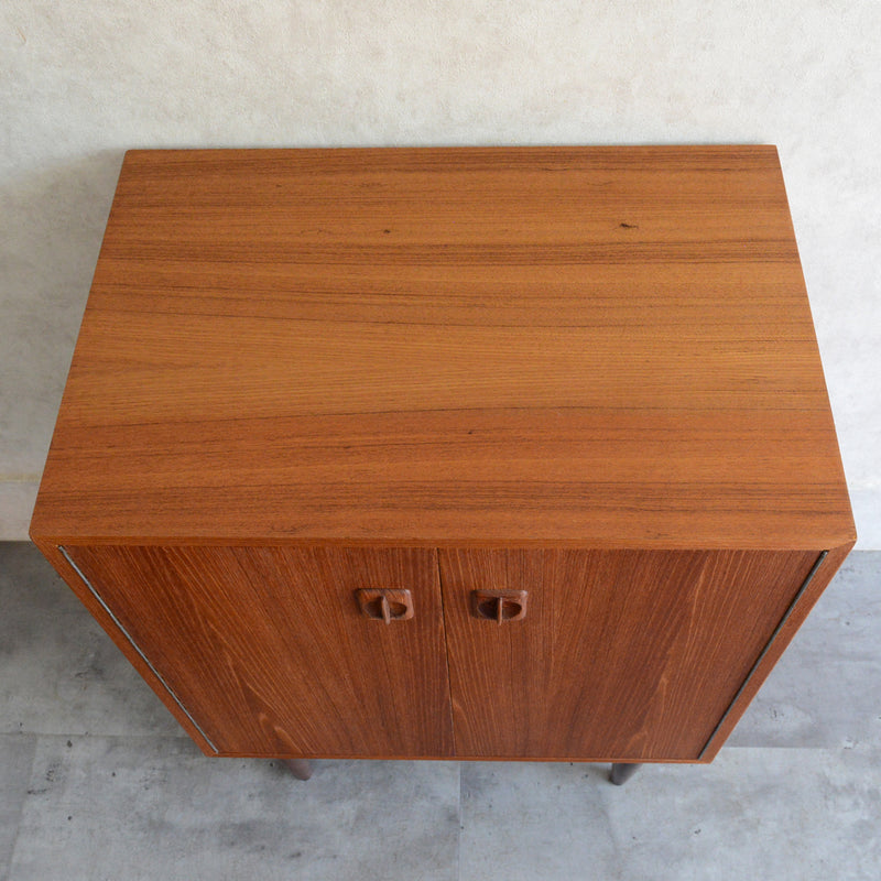 デンマーク ヴィンテージ チーク キャビネット5-83