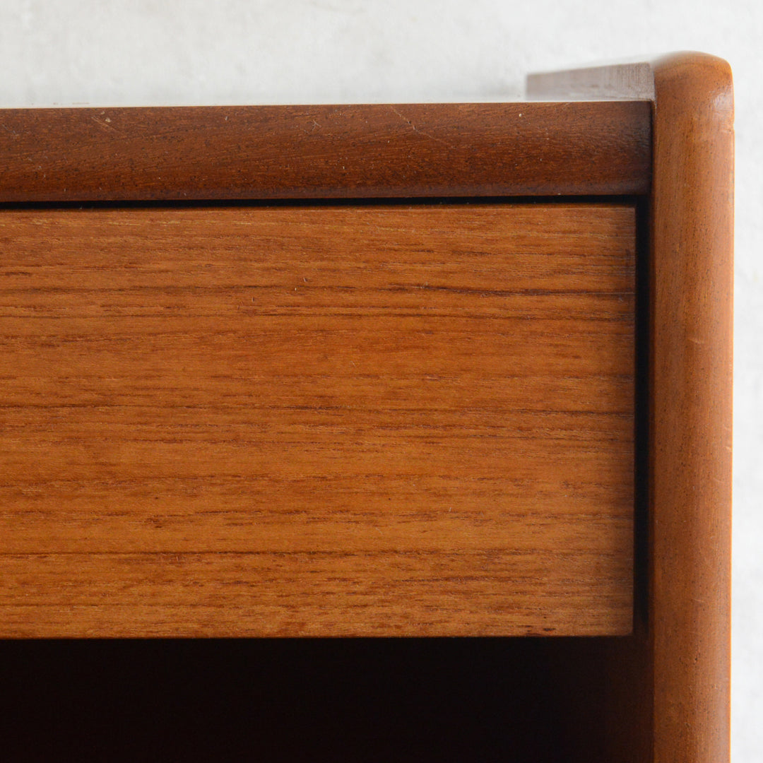 Nathan ネイサン 抽斗付 コンパクトキャビネット/レコードキャビネット95 (天板隔離再塗装済）