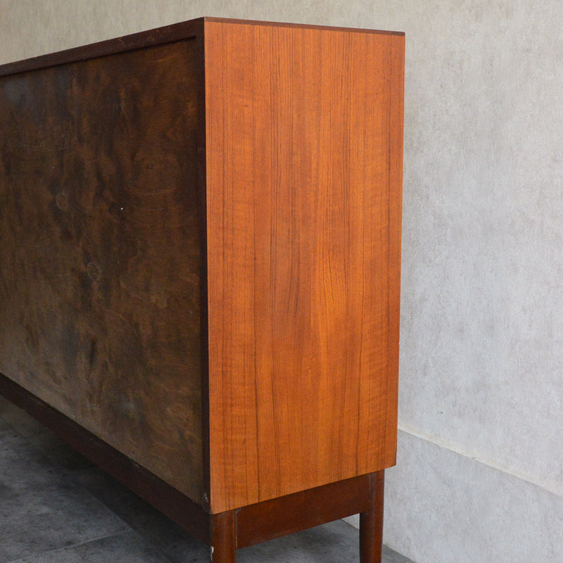 Greaves&Thomas ヴィンテージ ガラスキャビネット 61