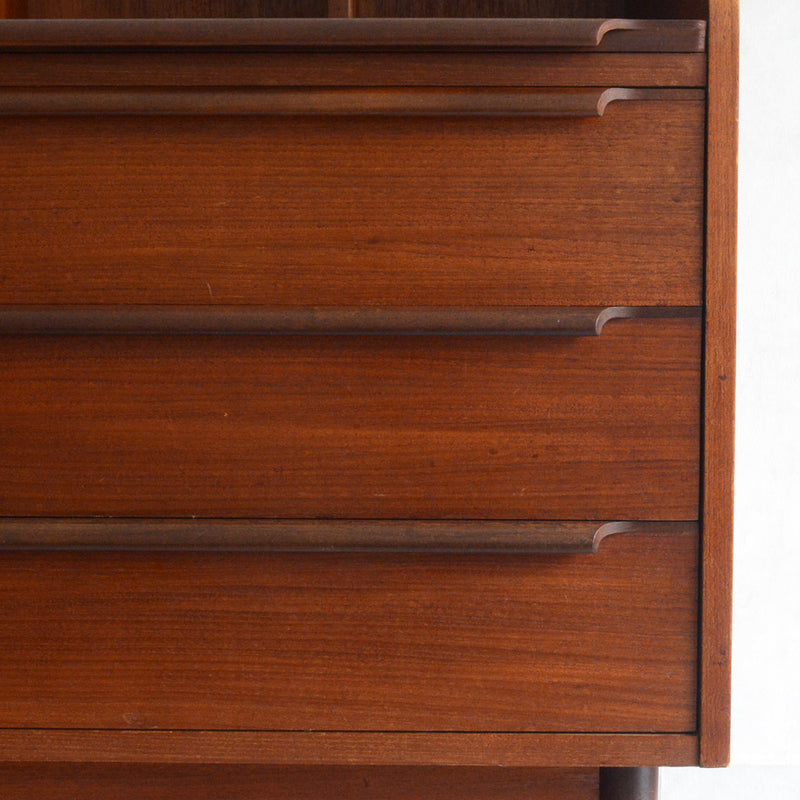 デンマーク ヴィンテージ　チークビューロー 8-21