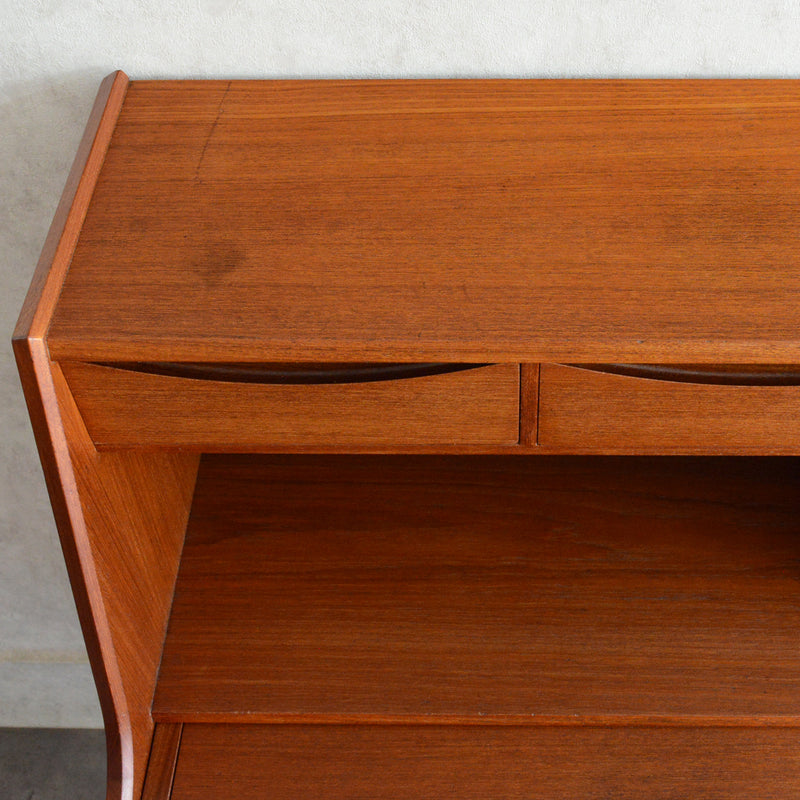 デンマーク Olholm Mobelfabrik　チーク ビューロー /ドレッサーC-5