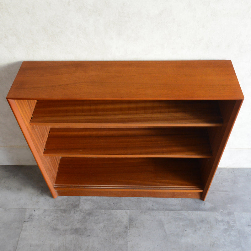 Herbert E. Gibbs ガラスキャビネット 59