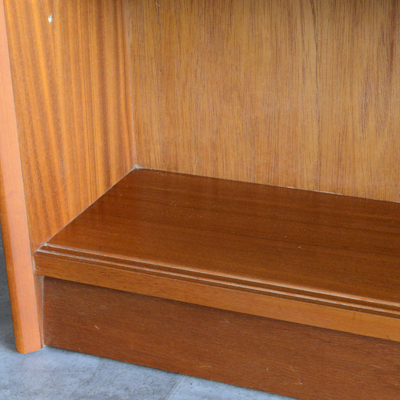 Herbert E. Gibbs ガラスキャビネット 59