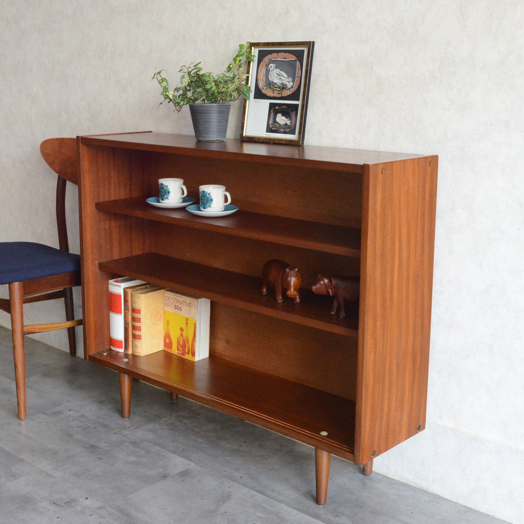 ミッドセンチュリー ヴィンテージ　チーク ガラスキャビネット 99