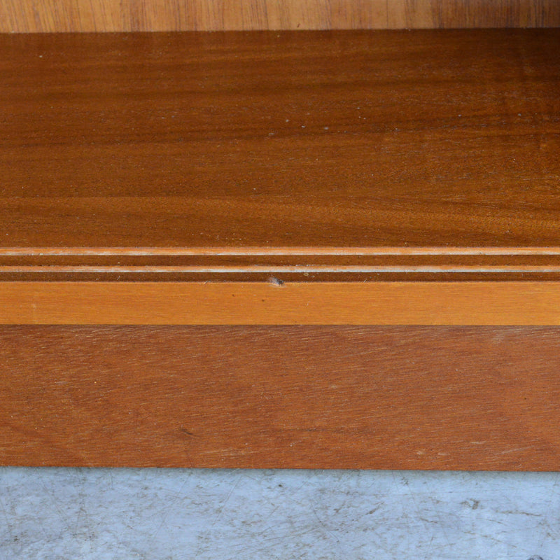 Herbert E. Gibbs ガラスキャビネット 59