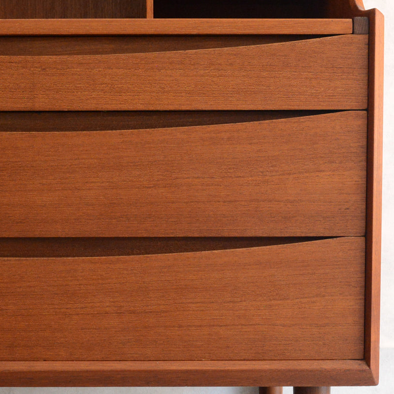 デンマーク Olholm Mobelfabrik　チーク ビューロー /ドレッサーC-5