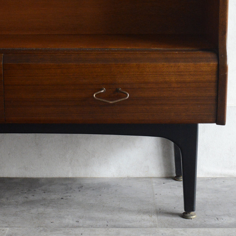 Jentique  ジェンティーク　ガラスキャビネット 52(天板剥離再塗装）