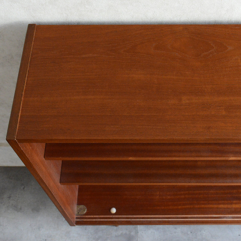 ミッドセンチュリー ヴィンテージ　チーク ガラスキャビネット 99