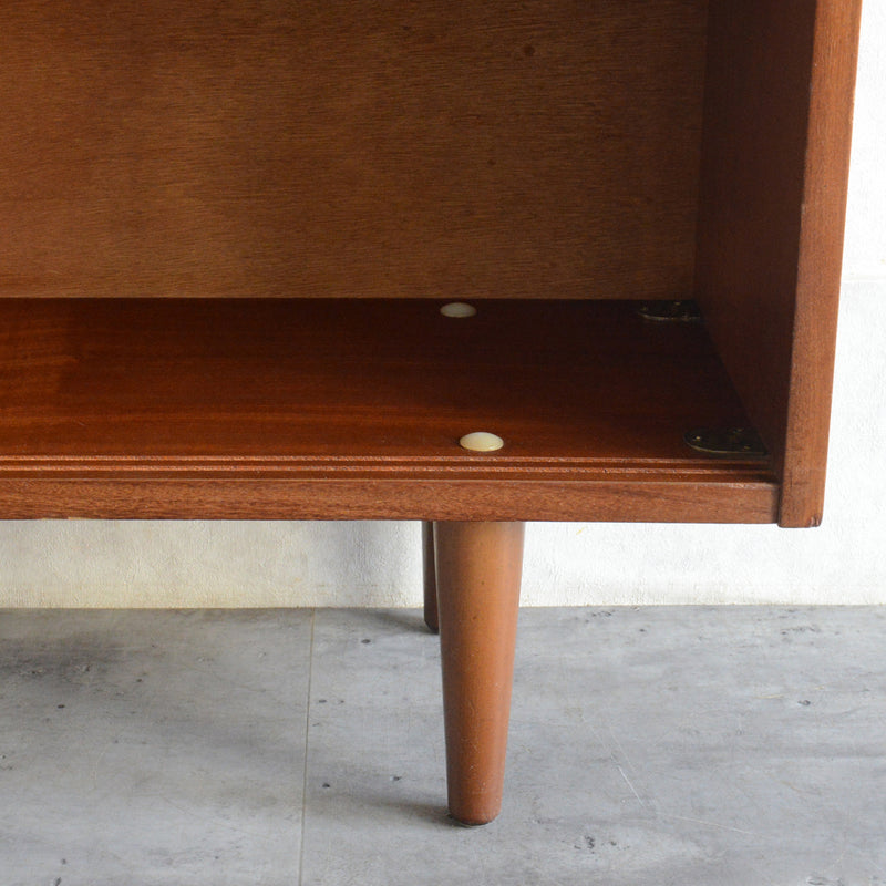 ミッドセンチュリー ヴィンテージ　チーク ガラスキャビネット 99