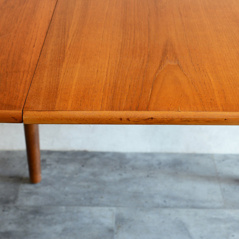 F様見学予約商品  Jentique ジェンティーク  コンパクト エクステンション ラウンドテーブル 02(天板剥離再塗装済)