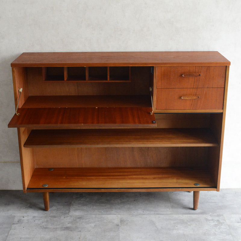 AVALONアバロン ガラスキャビネット56  (抽斗・フラップ扉付）