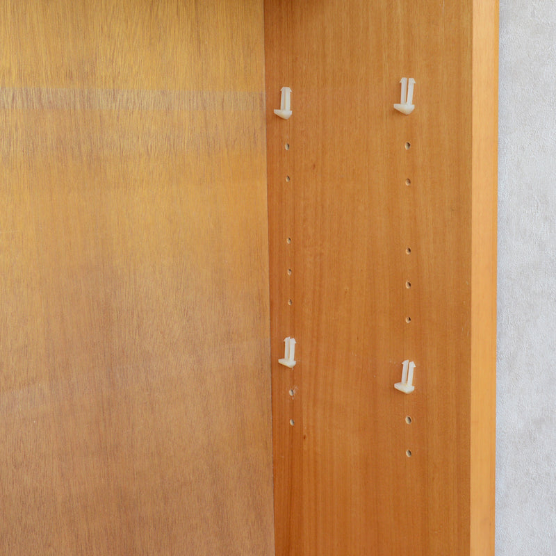 Herbert E. Gibbs（ハーバートE.ギブス） ガラスキャビネット 41 (ヘアピンレッグ）