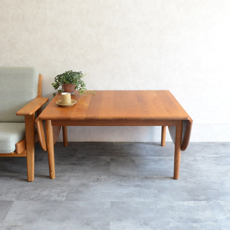 Hans J. Wegner GE82/85  拡張式オークローテーブル8-49