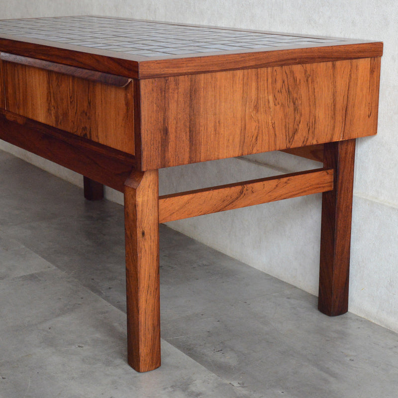 デンマークヴィンテージ ブルータイルトップ ローズウッドチェスト6-73