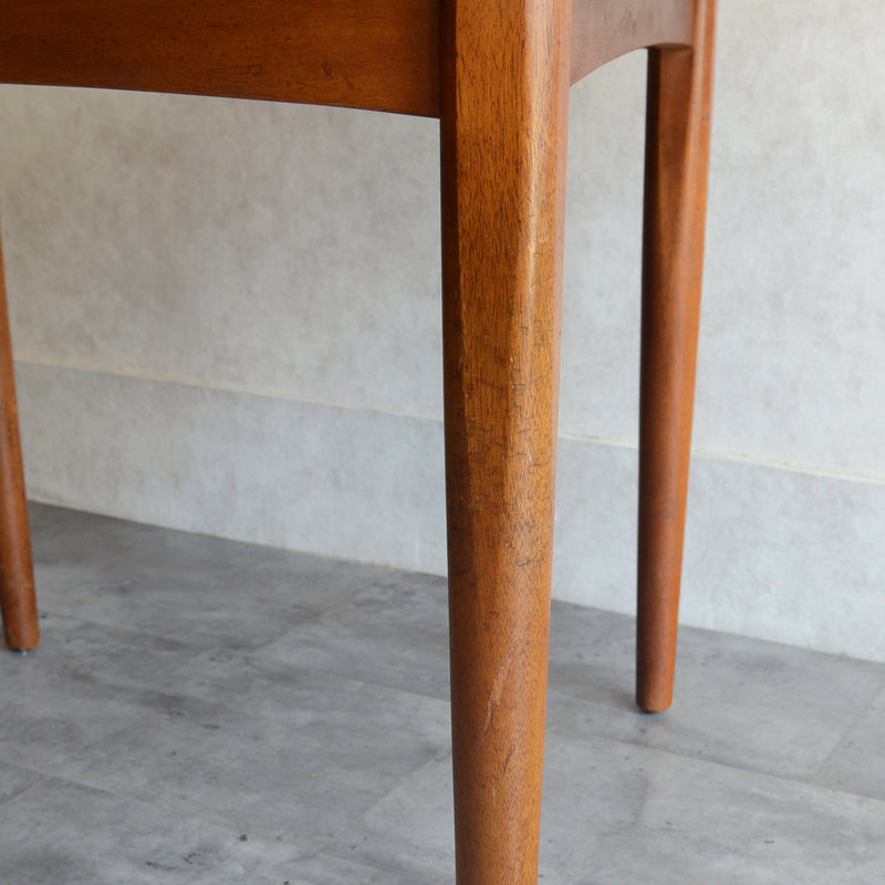 F様見学予約商品  Jentique ジェンティーク  コンパクト エクステンション ラウンドテーブル 02(天板剥離再塗装済)