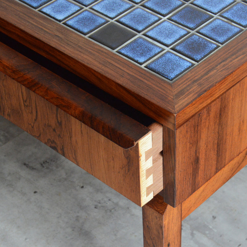 デンマークヴィンテージ ブルータイルトップ ローズウッドチェスト6-73