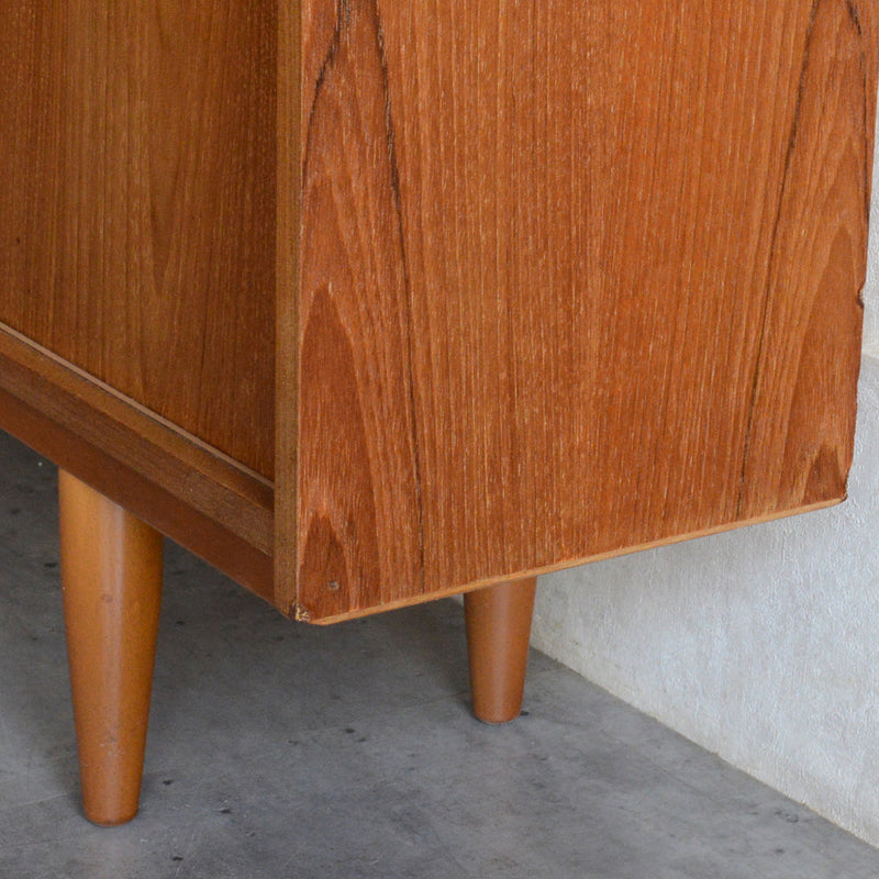 ミッドセンンチュリー ヴィンテージ　ガラスキャビネット 98(木扉付）