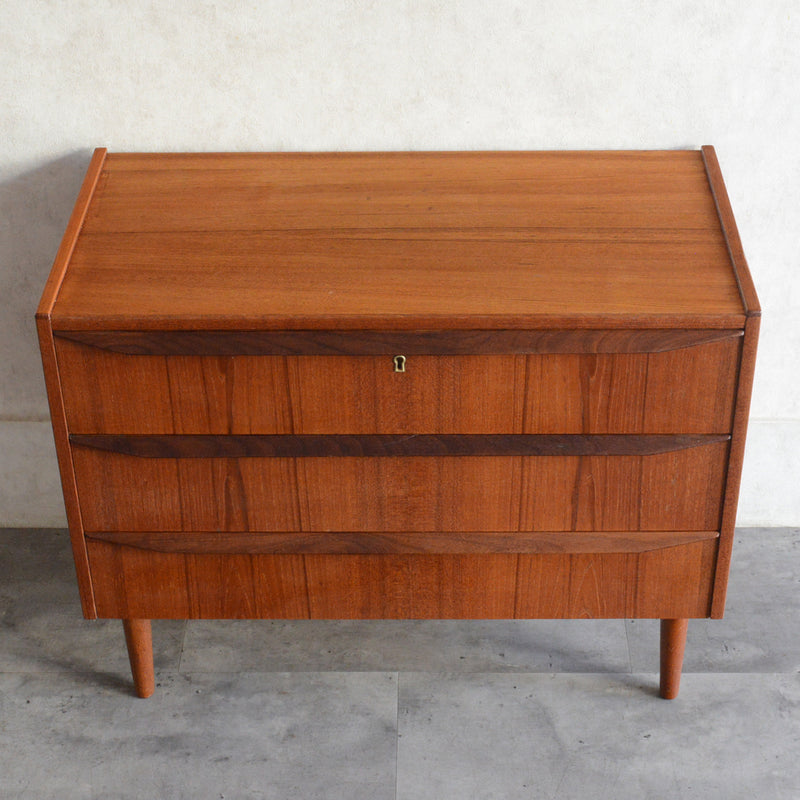 デンマークヴィンテージ  チーク３段チェスト5-148