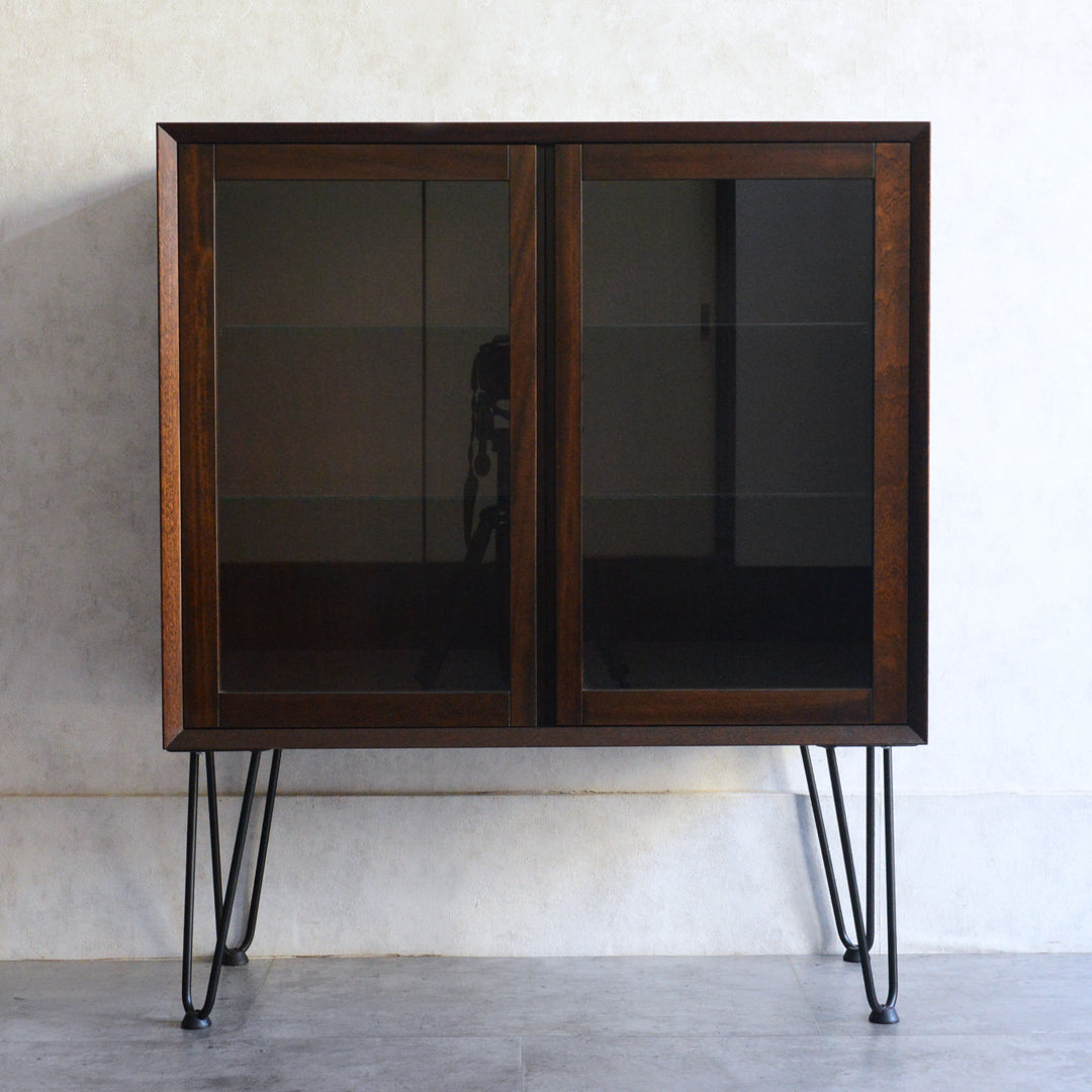 60S ヴィンテージ ガラスキャビネット60(ヘアピンレッグ）