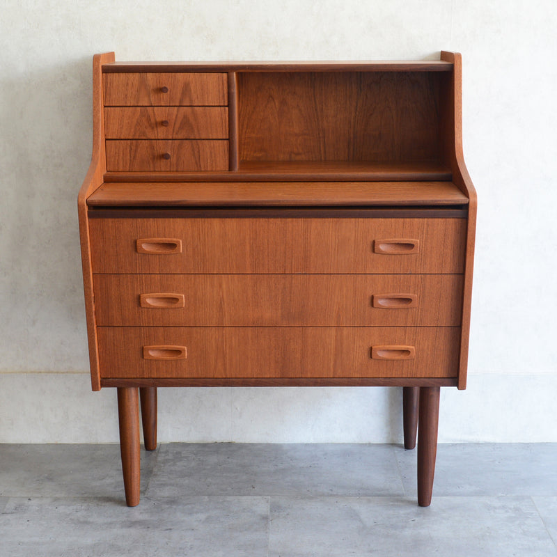 デンマークヴィンテージ　チーク ビューロー /ドレッサー 3-39 (鏡新品交換済)