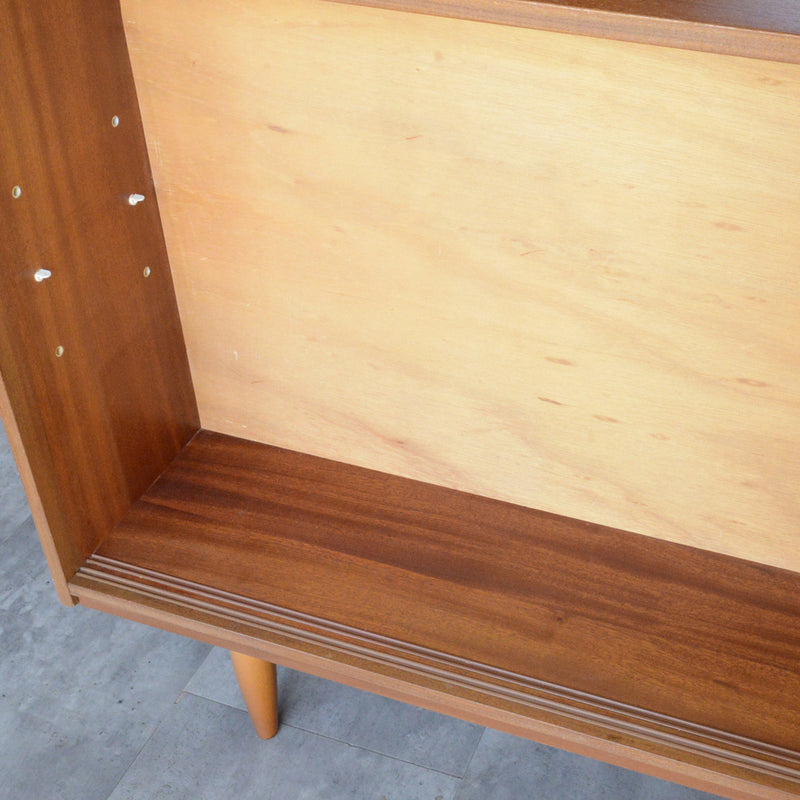 ミッドセンンチュリー ヴィンテージ　ガラスキャビネット 98(木扉付）