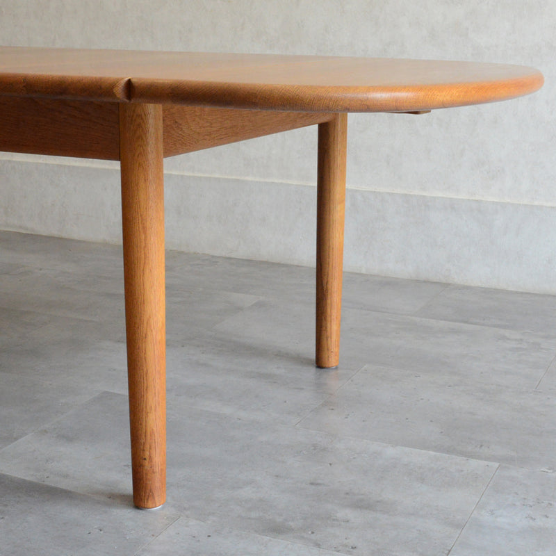 Hans J. Wegner GE82/85  拡張式オークローテーブル8-49