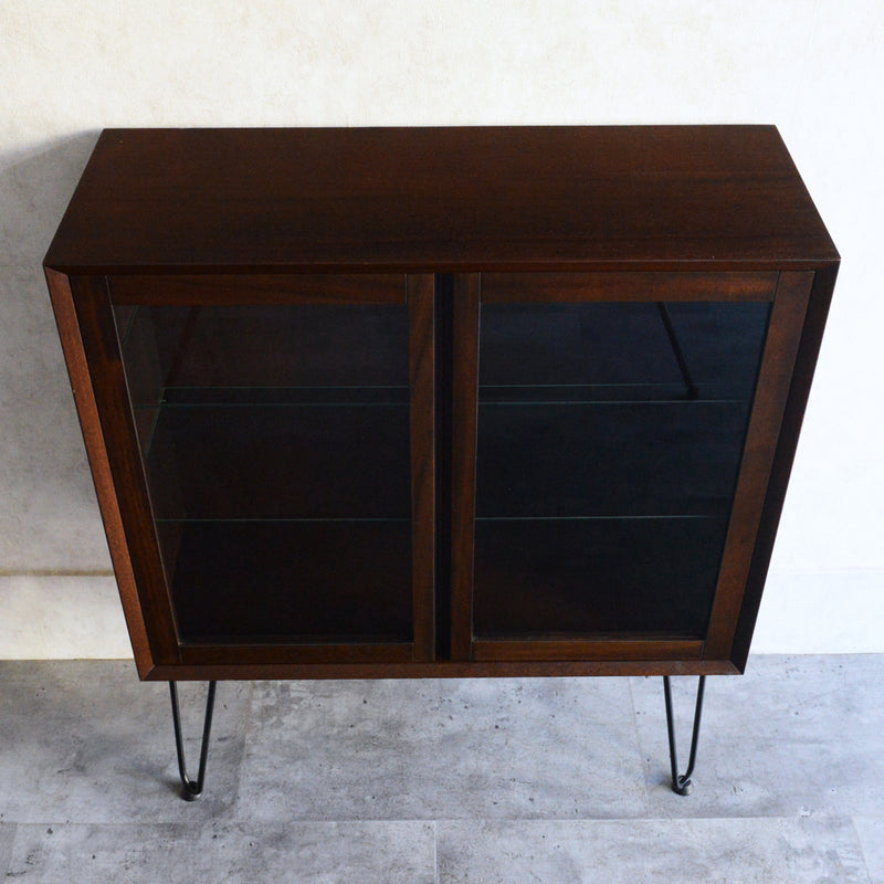 60S ヴィンテージ ガラスキャビネット60(ヘアピンレッグ）