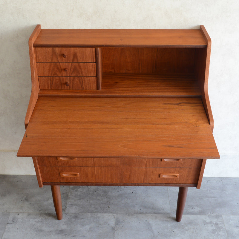 デンマークヴィンテージ　チーク ビューロー /ドレッサー 3-39 (鏡新品交換済)