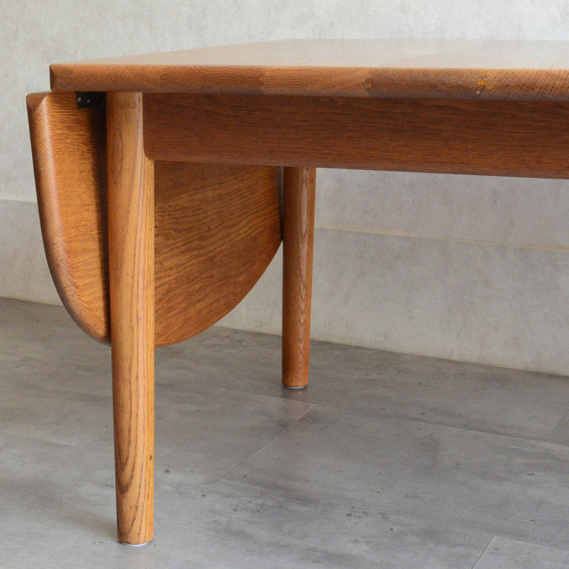 Hans J. Wegner GE82/85  拡張式オークローテーブル8-49