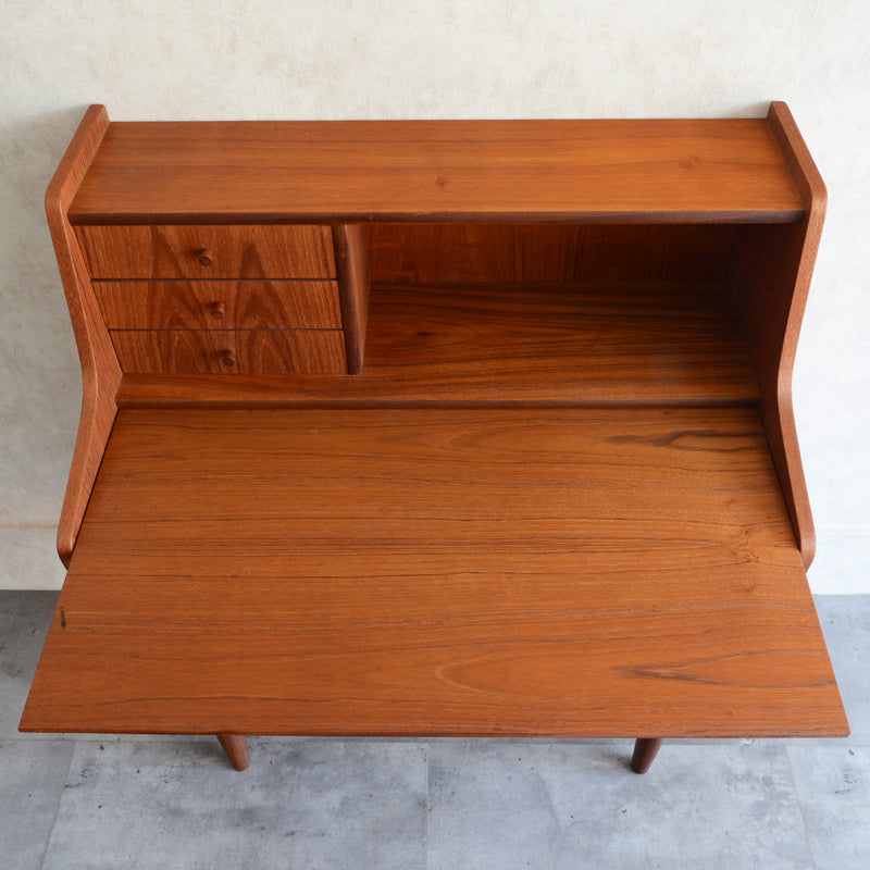 デンマークヴィンテージ　チーク ビューロー /ドレッサー 3-39 (鏡新品交換済)