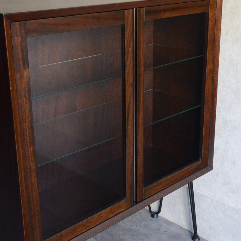 60S ヴィンテージ ガラスキャビネット60(ヘアピンレッグ）