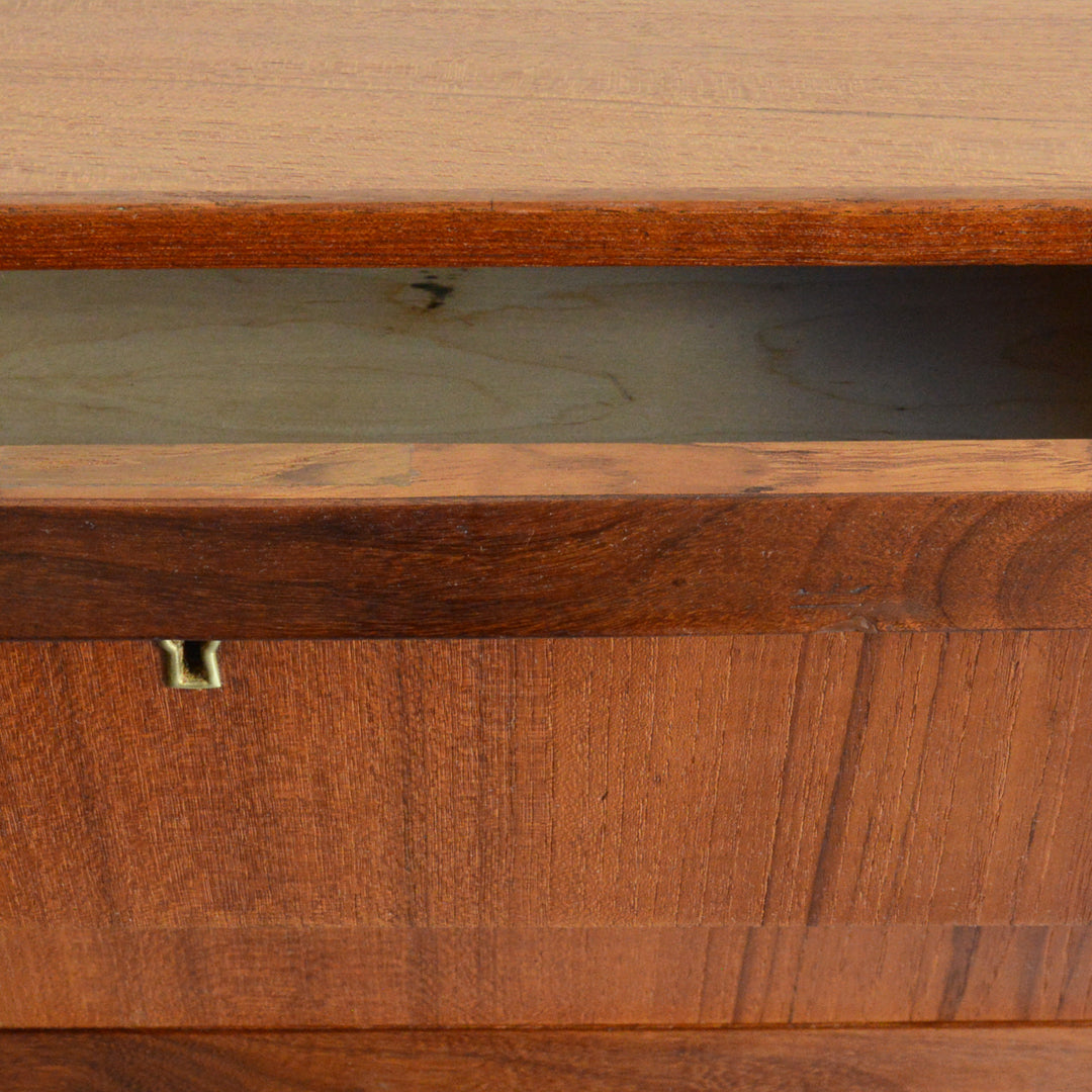 デンマークヴィンテージ  チーク３段チェスト5-148