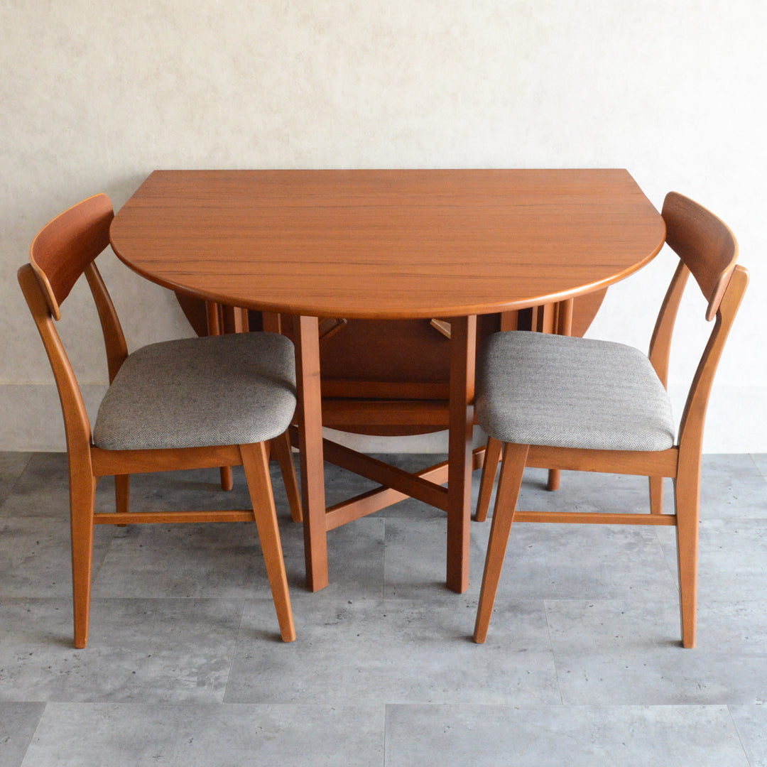 Jentique ジェンティーク　ゲートレッグテーブル 45（オーバル・天板剝離再塗装済）